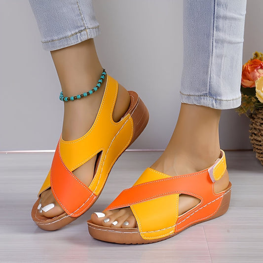 Clarissa - Bequeme Keilsandalen mit Kreuzriemen für Frauen