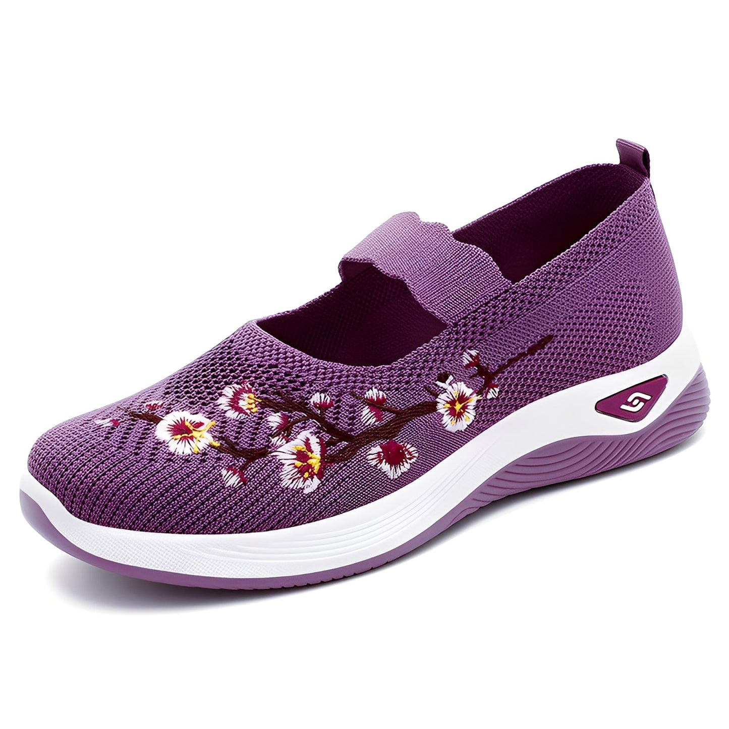 Jazmin - Bequeme und luftige Schuhe für Damen mit Stickerei