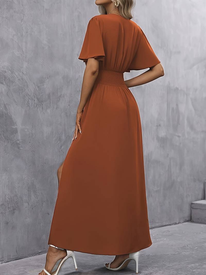 Juliette – Damenkleid mit Rüschkragen und Falten-Taille