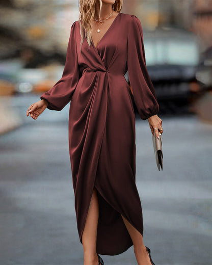 Leona – Elegantes Kleid mit V-Ausschnitt und Puffärmeln