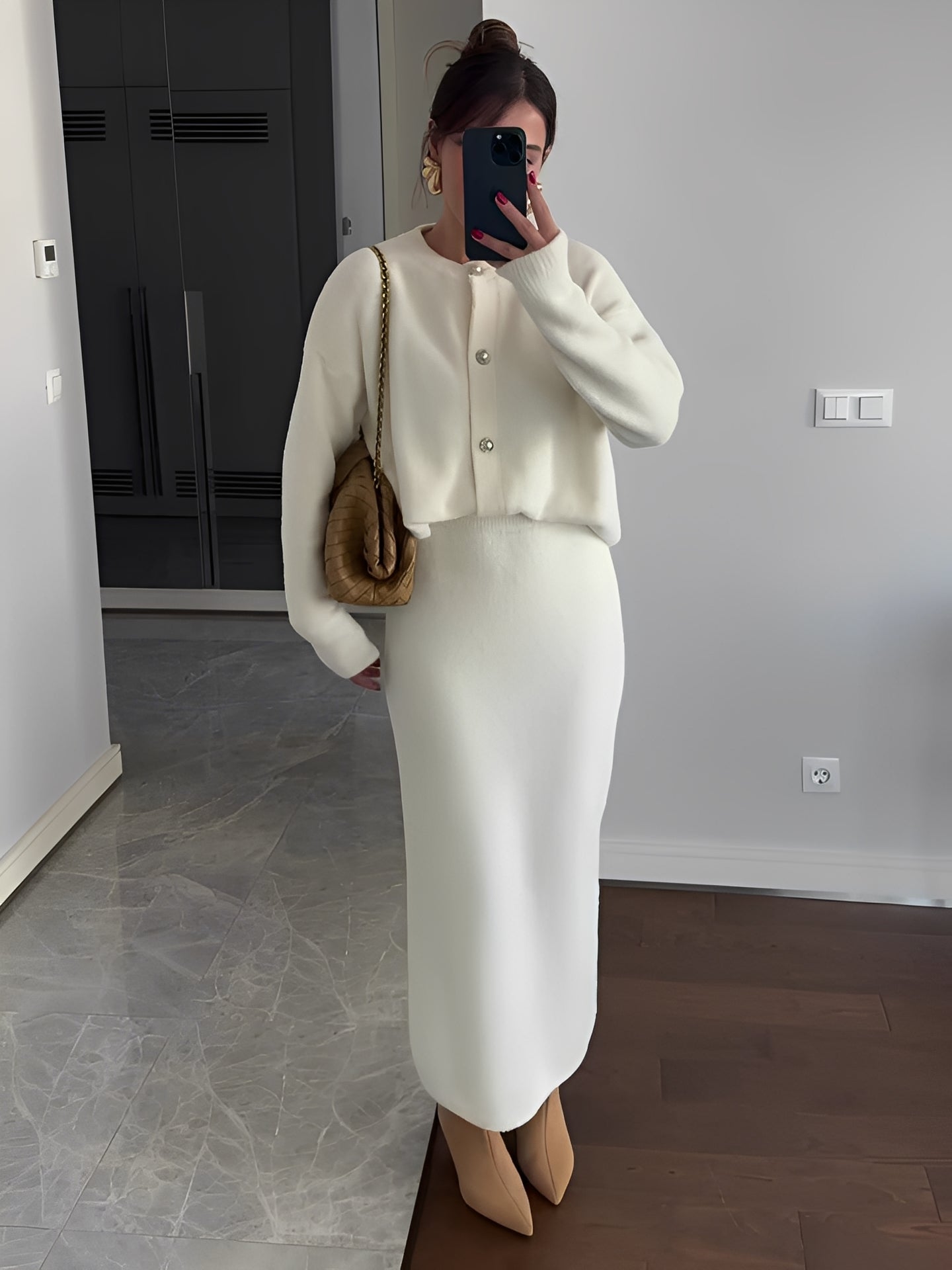 Cecilia - Schickes Set aus Strickjacke und Rock für Frauen