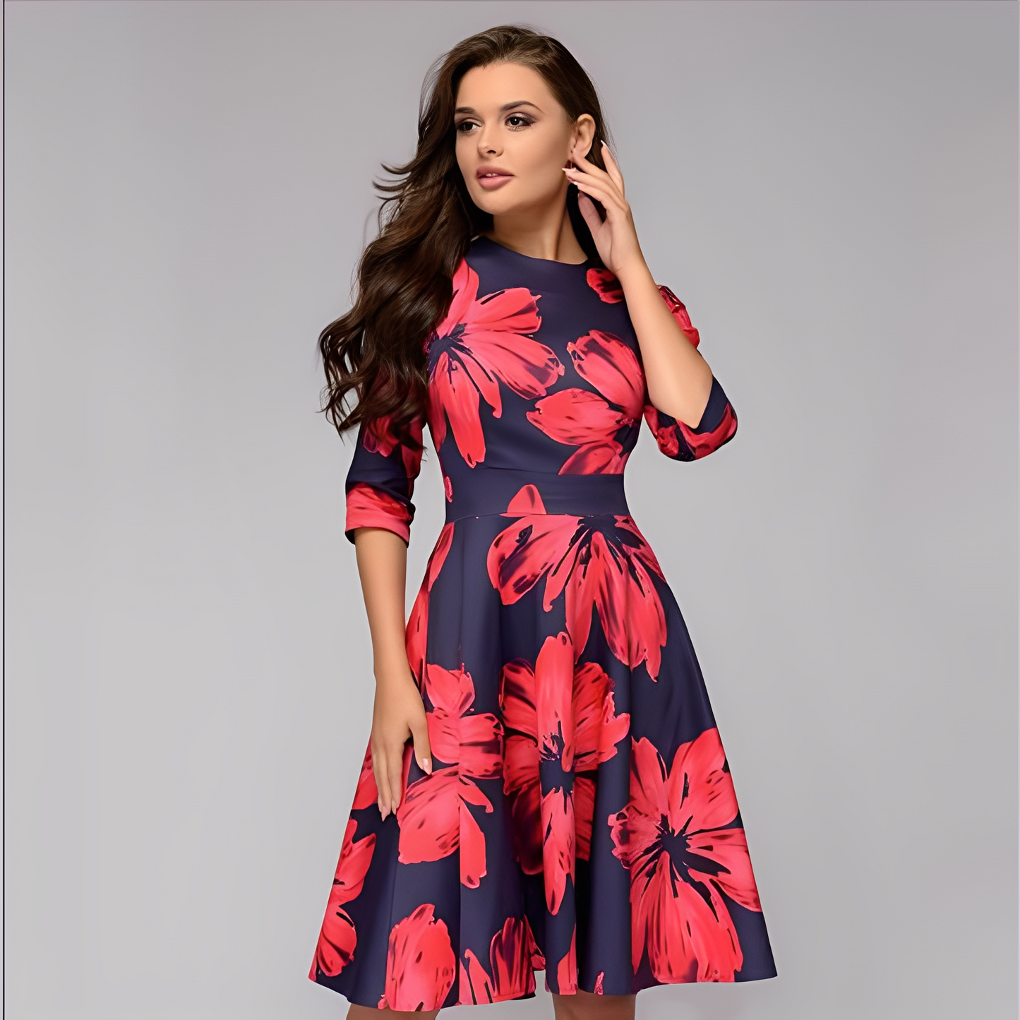 Elisabeth - Schickes Damenkleid mit langen Ärmeln und Blumendesign