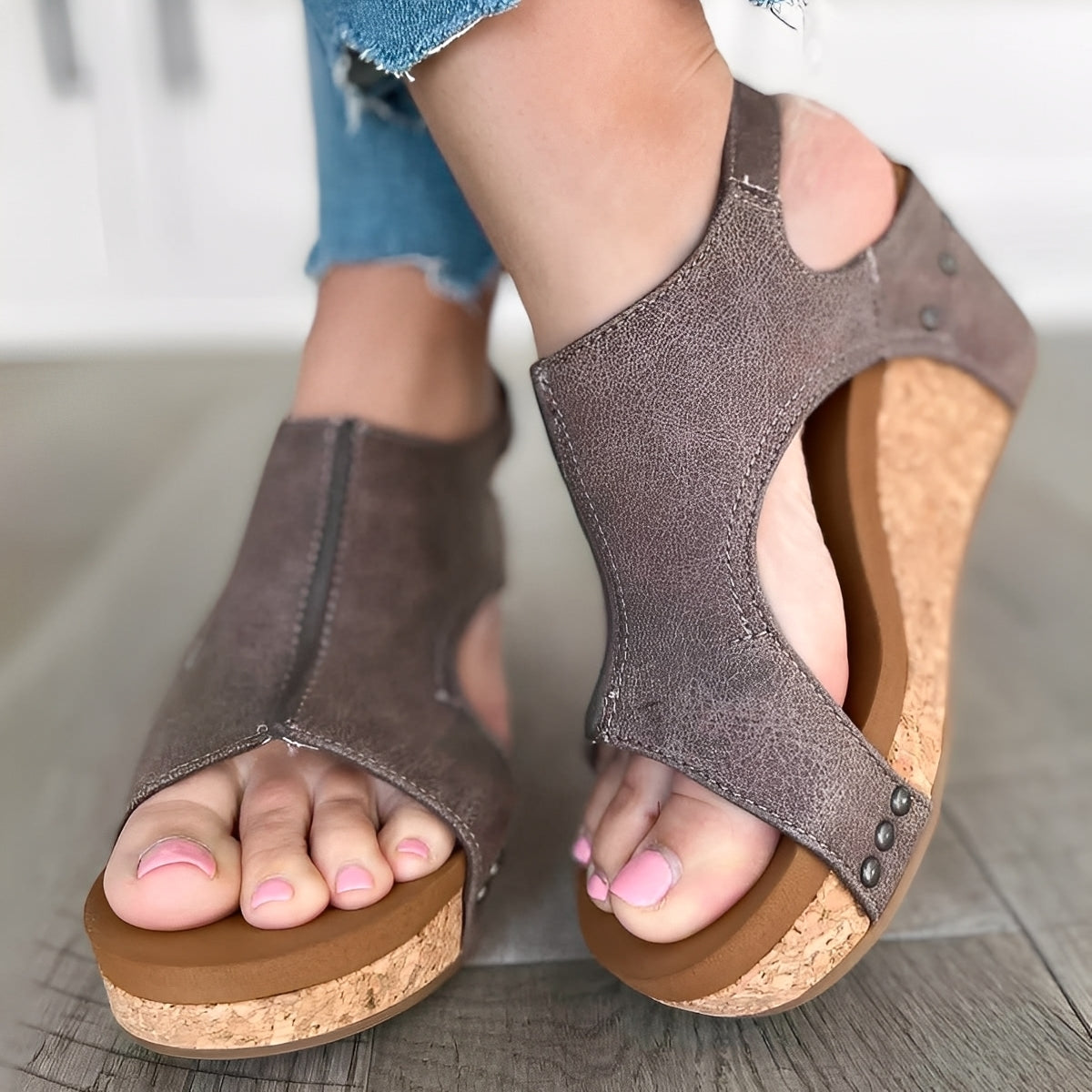 Averie - Trendige Damensandalen mit dicker Sohle