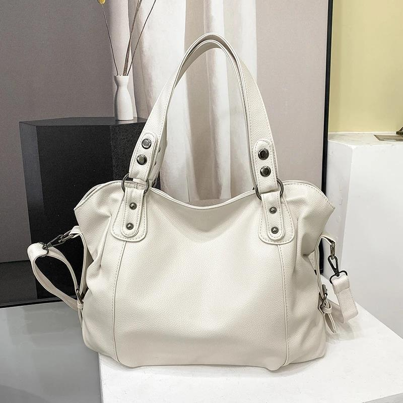 Blaire - Large elegant shoulder bag