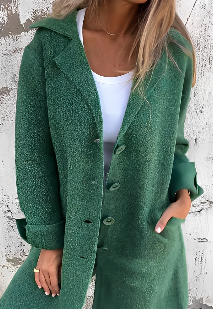 Izabelle - Langer, bequemer Damenstrickmantel