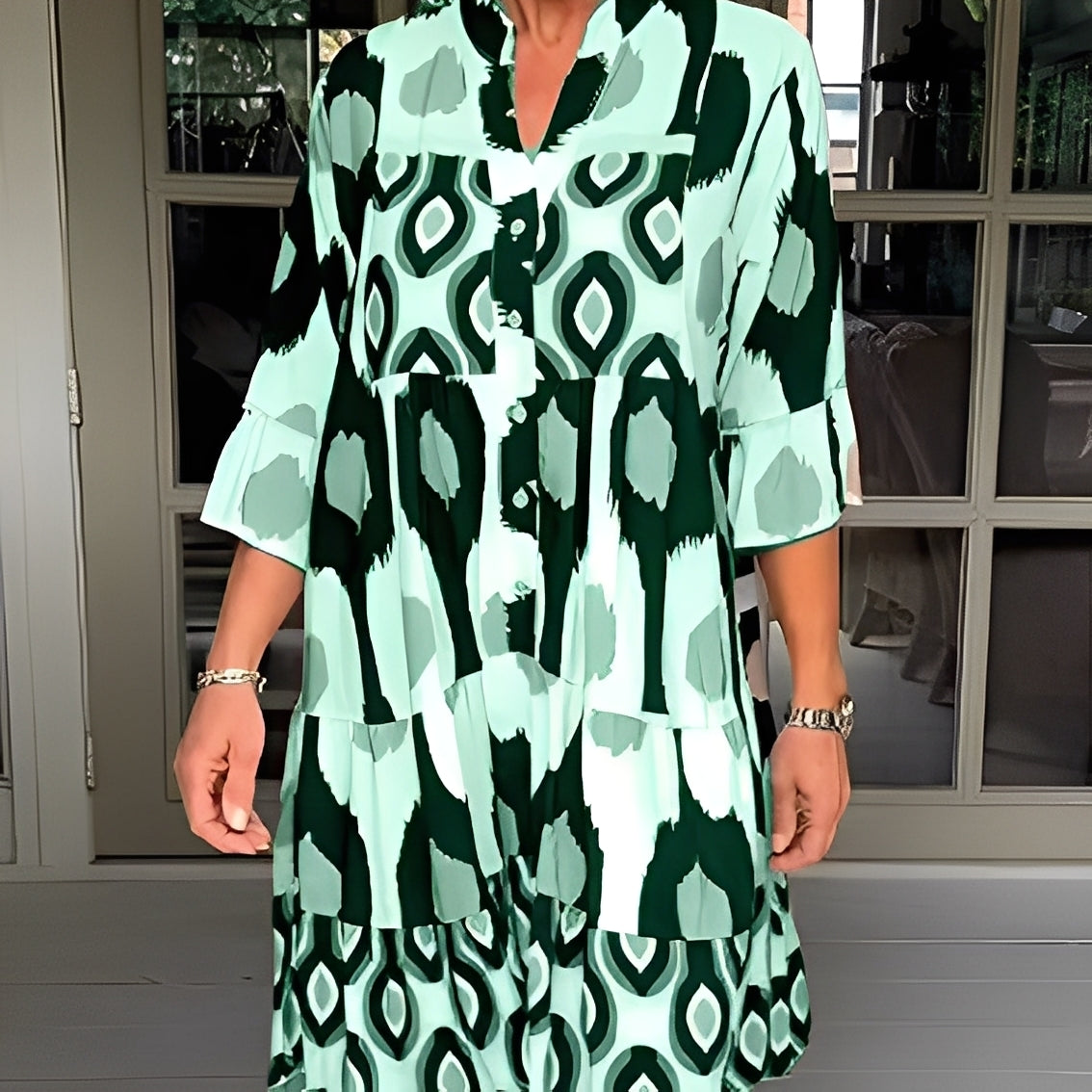 Floriane - Damenkleid mit lässigem Print