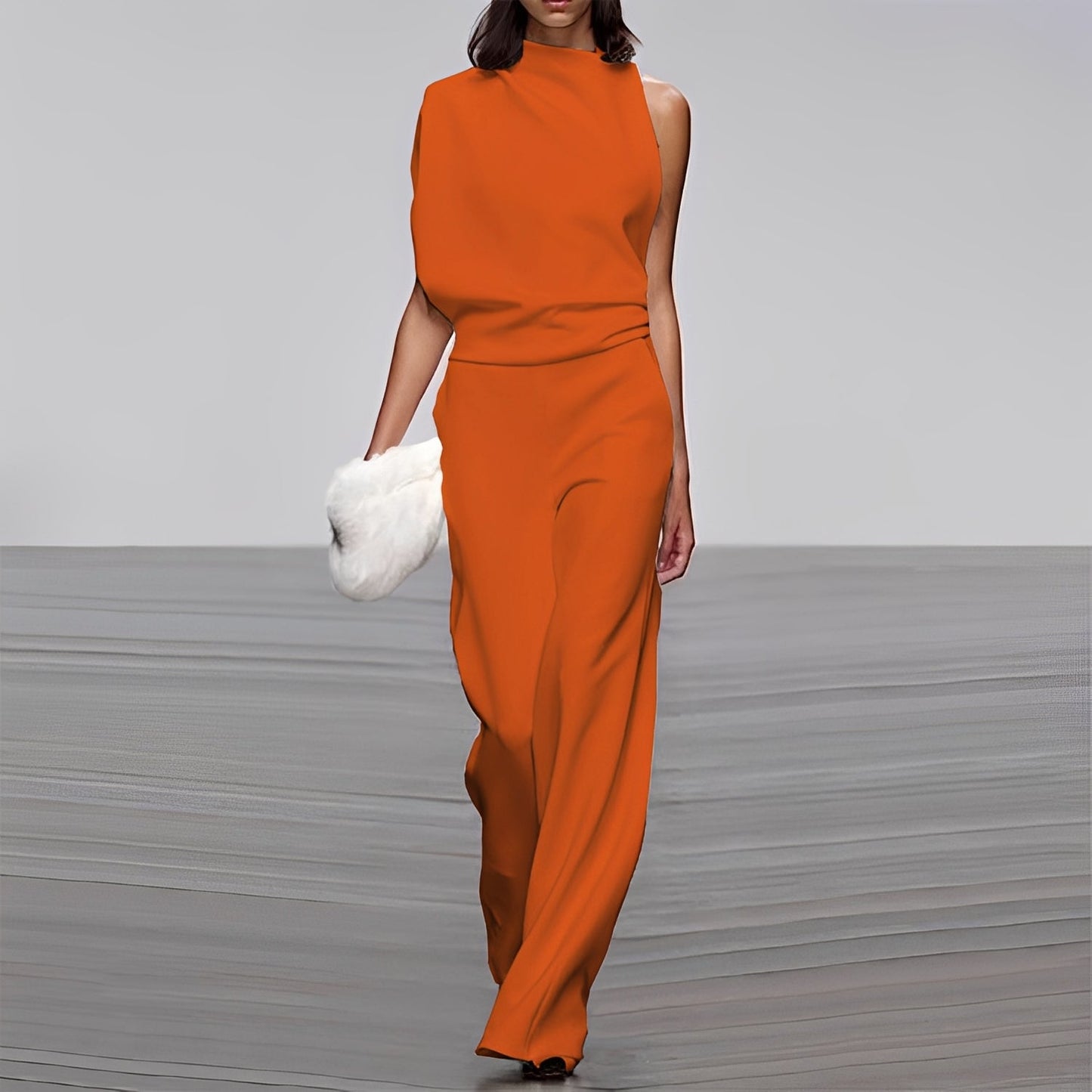 Lucie - Stilvoller, glänzender Ein-Schulter-Jumpsuit für Damen