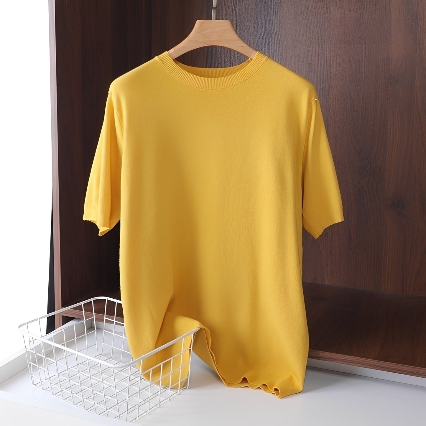 Nannie - Lightweight Women's Shirt with Round Neckline