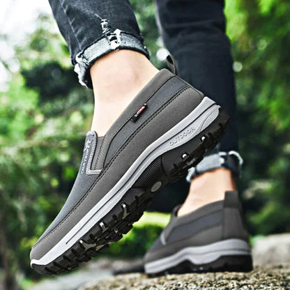 Bruce - Bequeme Mesh-Wanderschuhe für Männer