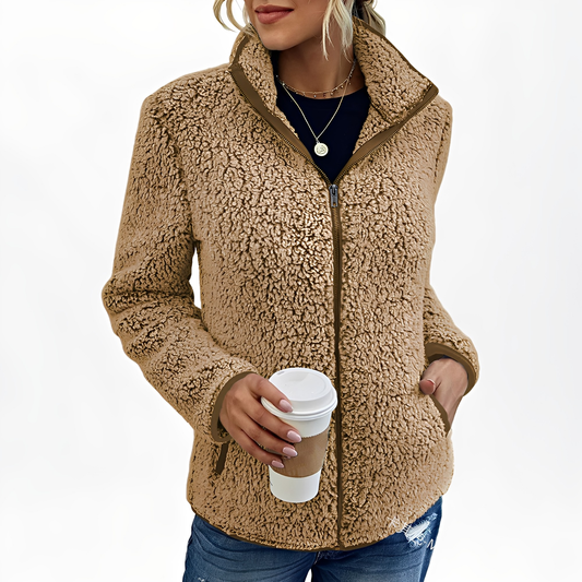 Alethea - Eleganter Damenmantel aus Fleece-Samt