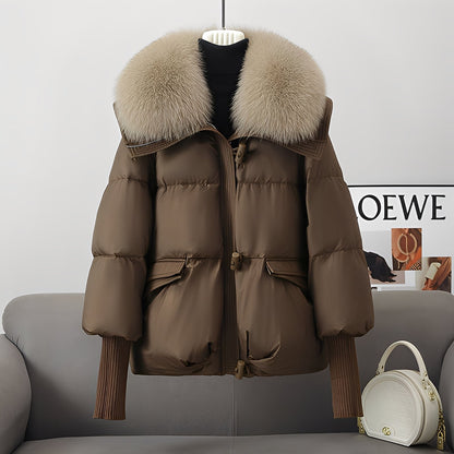 Victoria - moderne Frauen-Windjacke mit Daunen und Pelzkragen