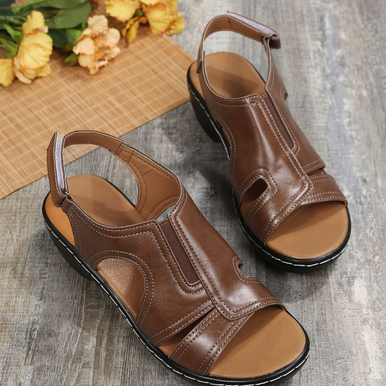 Duana - Bequeme Damensandalen mit Luftpolster