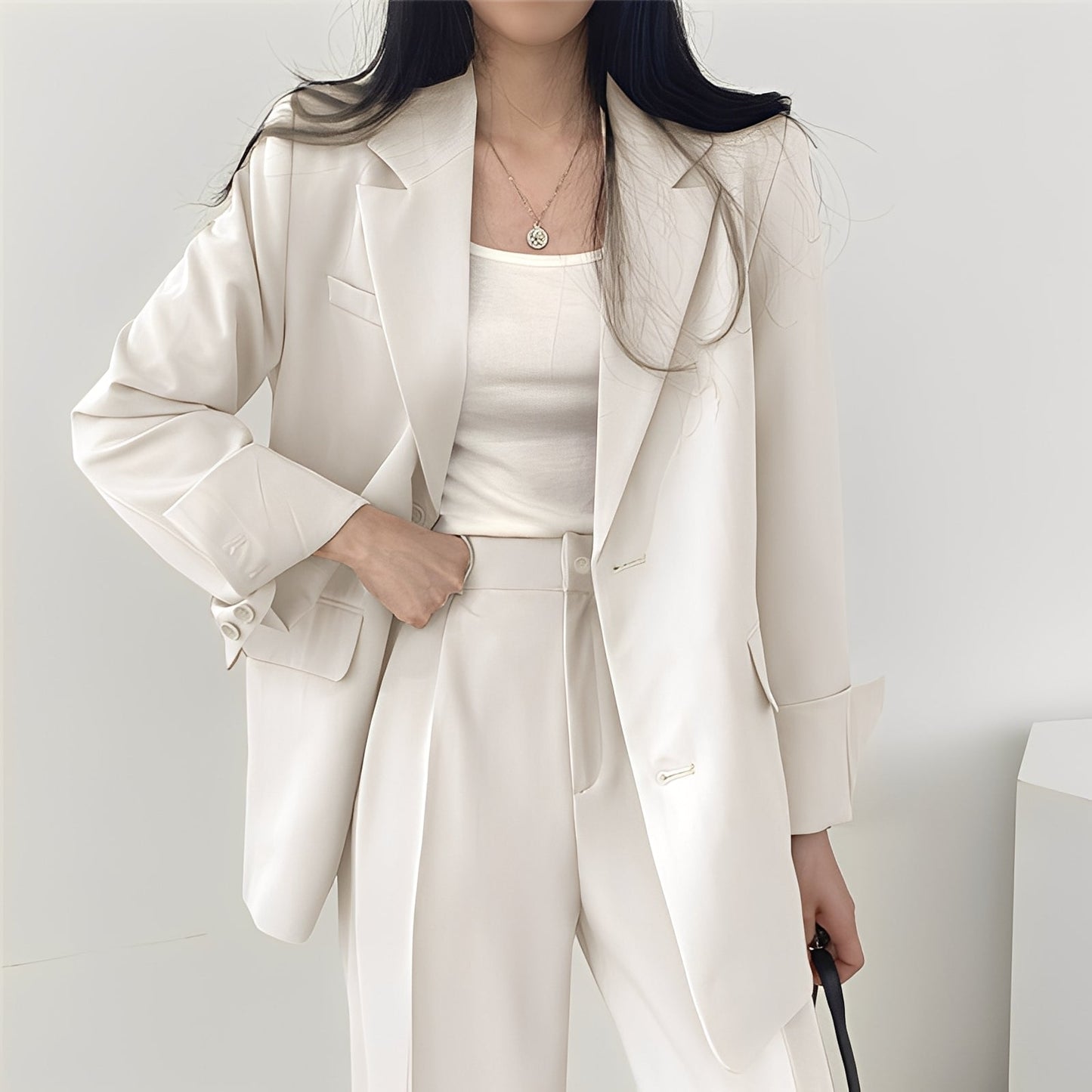 Alethea - Schickes Set mit lockerer Jacke und Hose für Damen