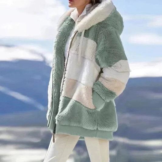 Alice – Flauschige Tweed-Jacke mit Wollfütterung und Kapuze