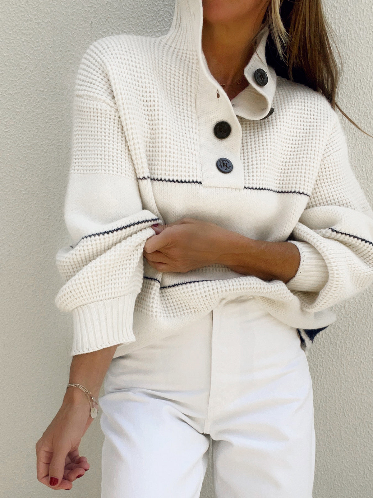 Carina – Offener Knopf-Sweater