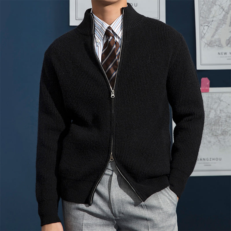 Theo – Komfortable Herrenstrickjacke
