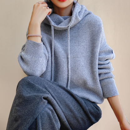 Lena – Eleganter Kapuzenpulli