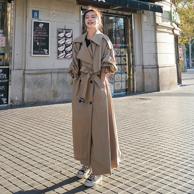 Olga – Lässiger Trenchcoat