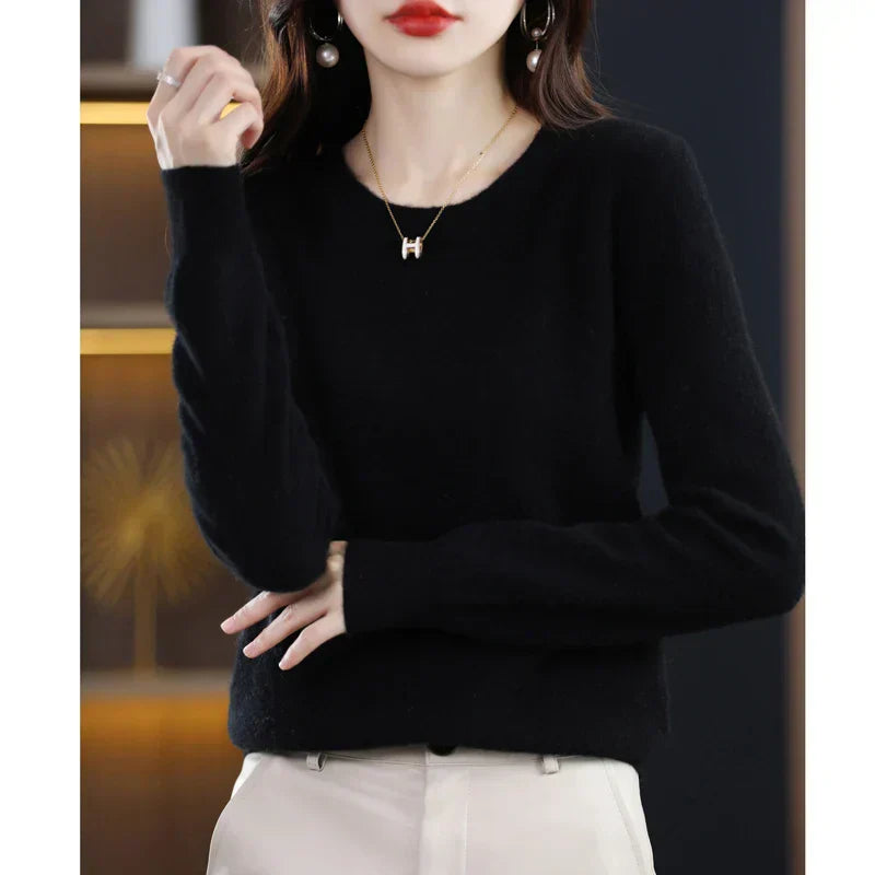 Erica – Timeless Women's Sweater with Classic Round Neckline
