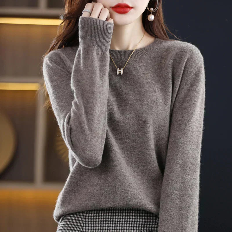 Erica – Timeless Women's Sweater with Classic Round Neckline