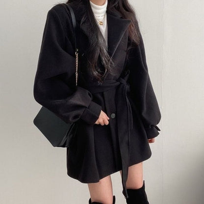 Penelope – Eleganter Kurzmantel