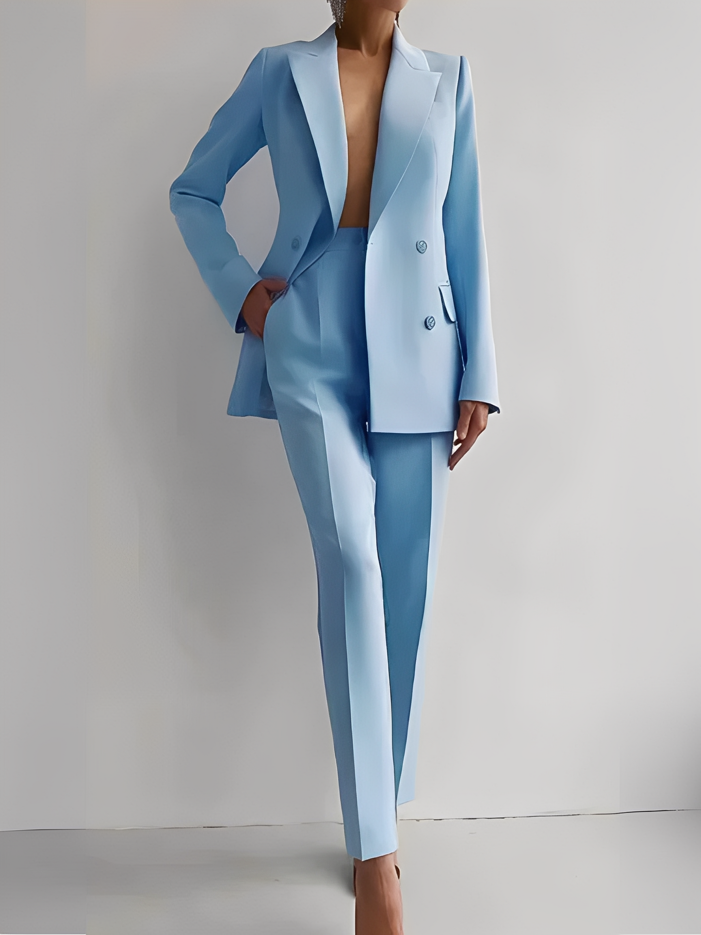 Nydia - Schickes Damen-Set mit schlankem Blazer und Hose