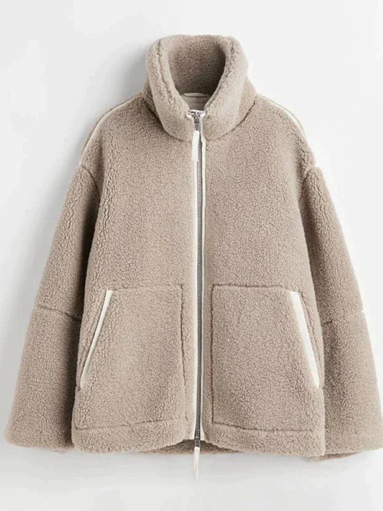 Daria – Teddy Oversize Mantel