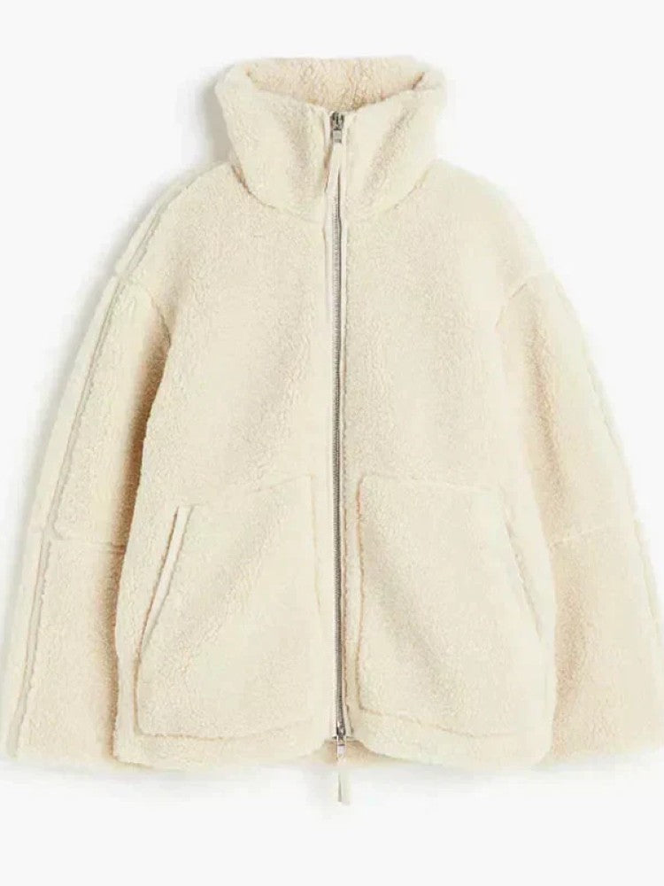 Daria – Teddy Oversize Mantel