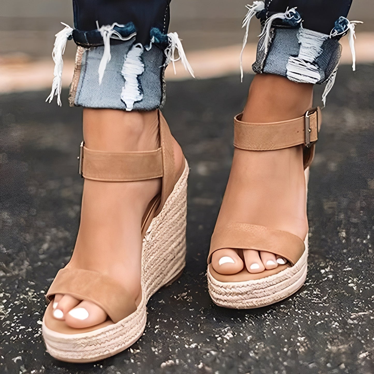 Annalee - Komfortable Damen-Wedges mit Riemchen