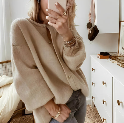 Mildred - Warme Damen-Strickjacke im Oversize-Stil