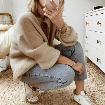 Mildred - Warme Damen-Strickjacke im Oversize-Stil