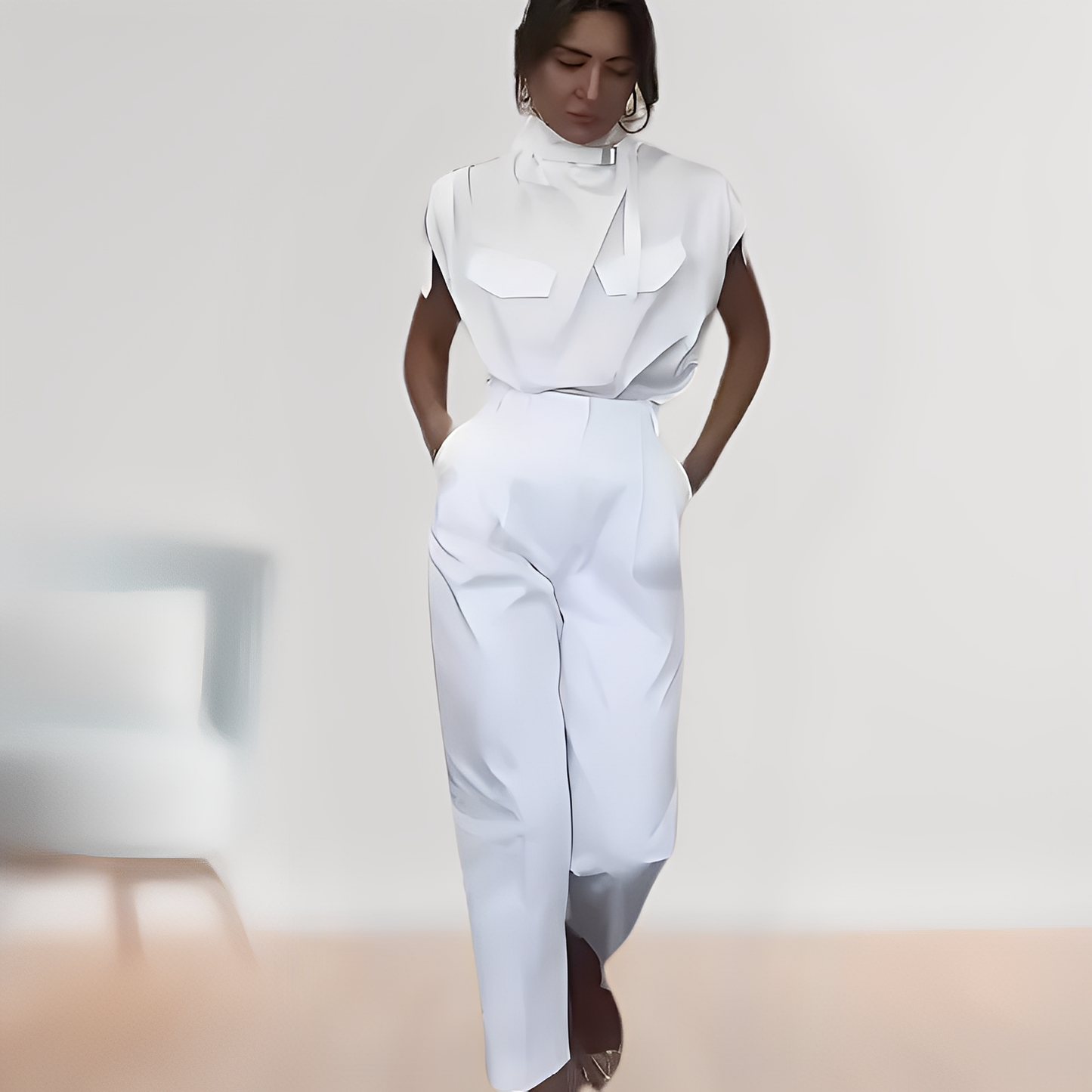 Leona – Eleganter ärmelloser Einteiler