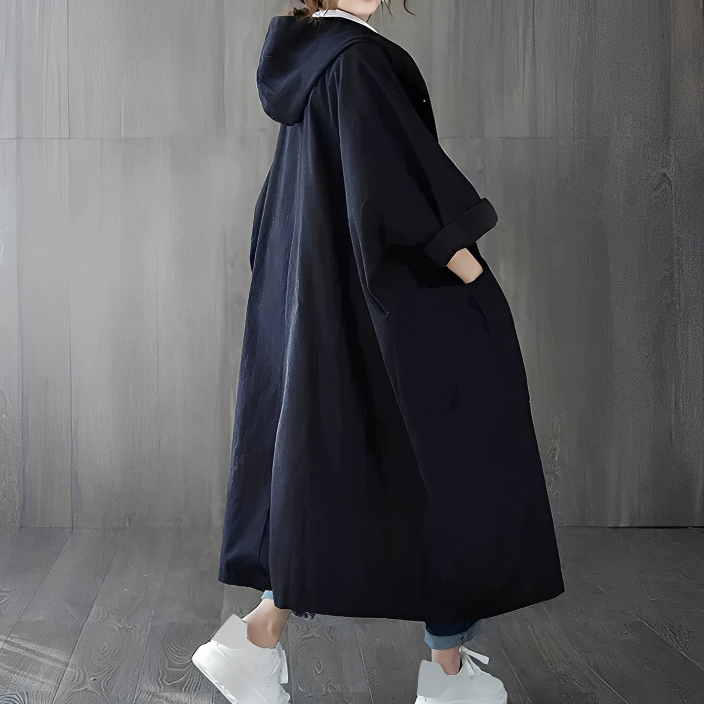 Myranda - Eleganter Damenmantel mit Taschen
