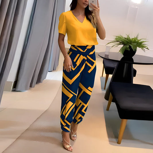 Alexandra – Outfit aus Bluse und Hose