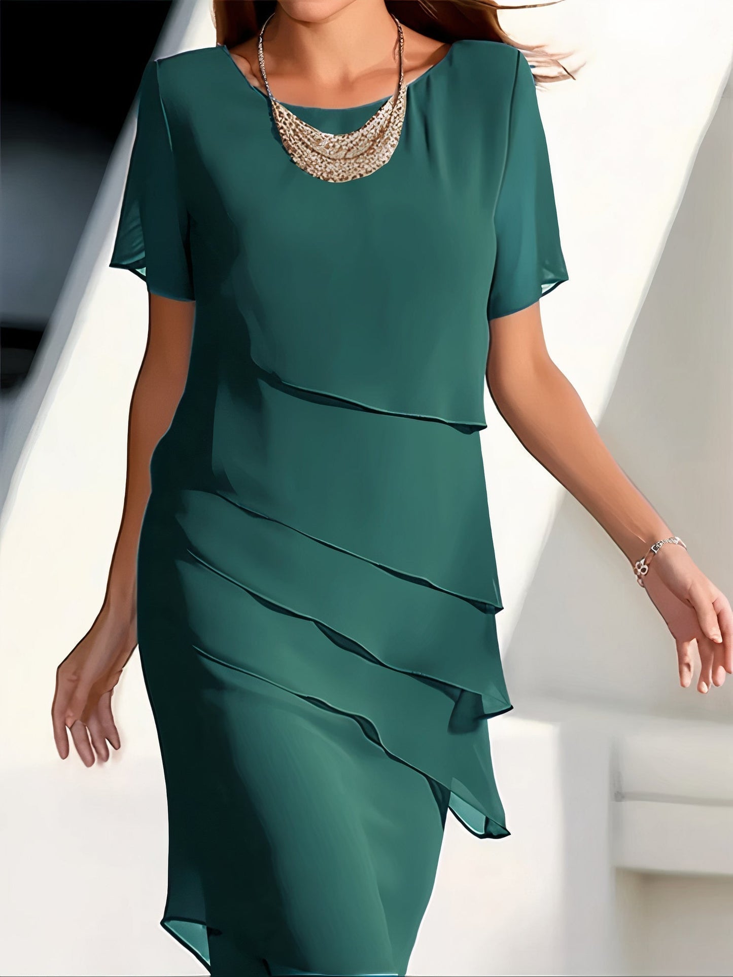 Daria – Stufiges Chiffonkleid